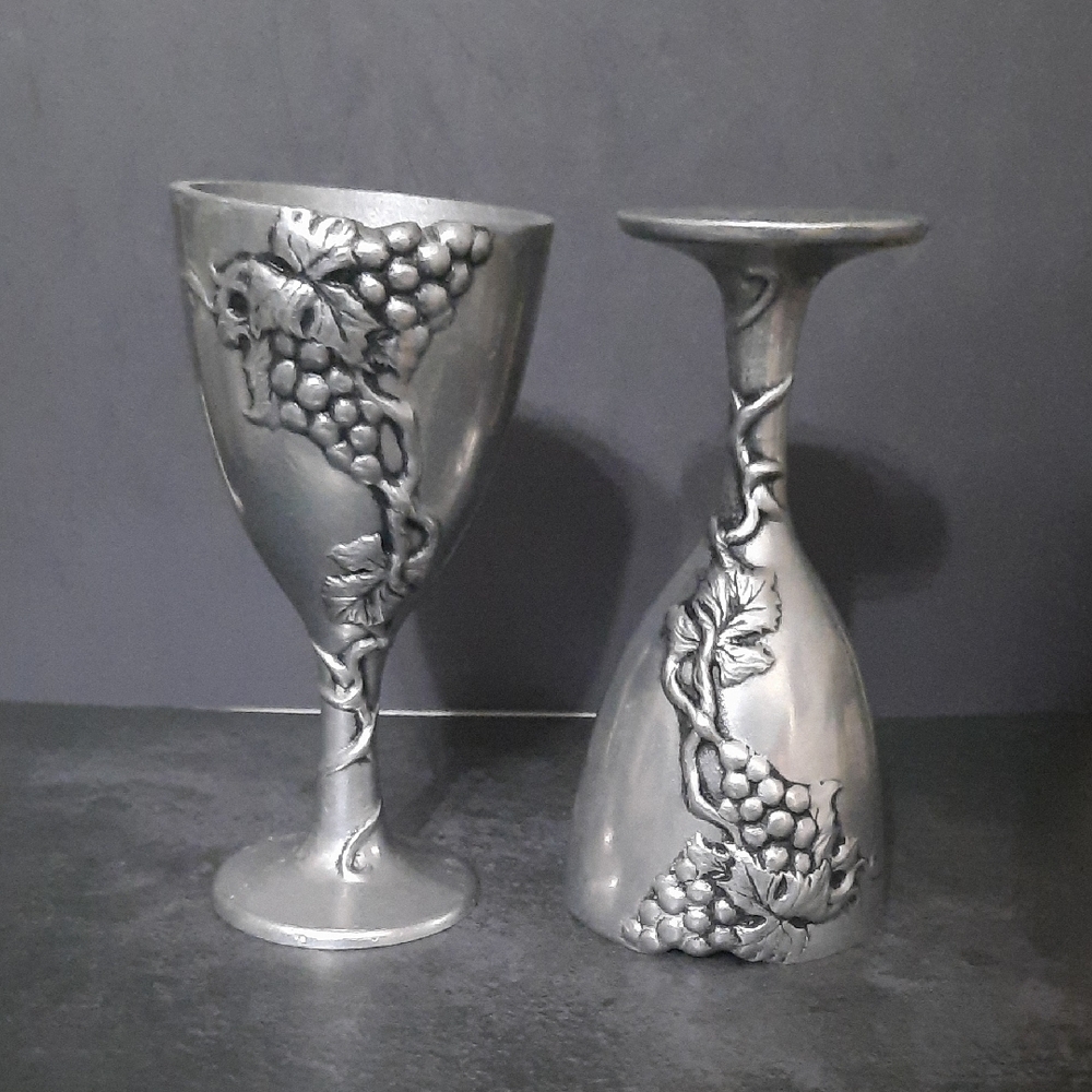 Decorative Grape Goblet Set - Silver Finish - Picture 4 of 7